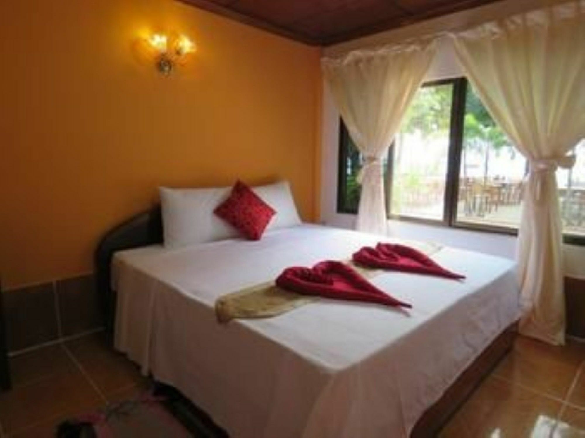 Hotel Two Easy Bungalow Sihanoukville Esterno foto