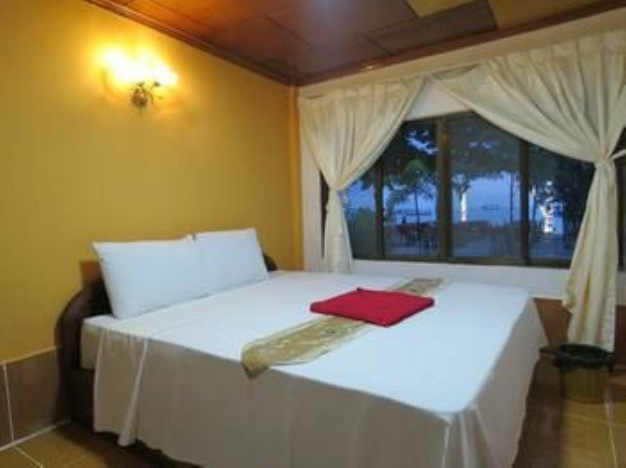 Hotel Two Easy Bungalow Sihanoukville Esterno foto